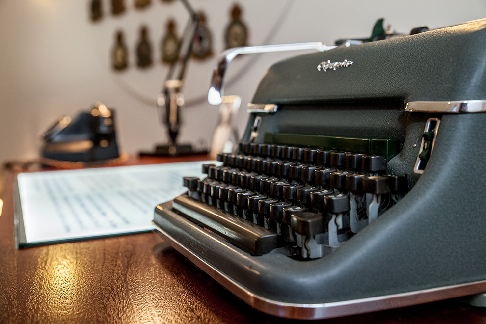 1940s typewriter on display